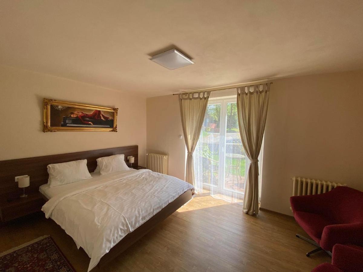 Hotel Zamecek Na Celadne