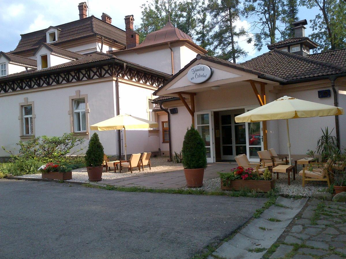 Zamecek Na Celadne Hotel Celadna